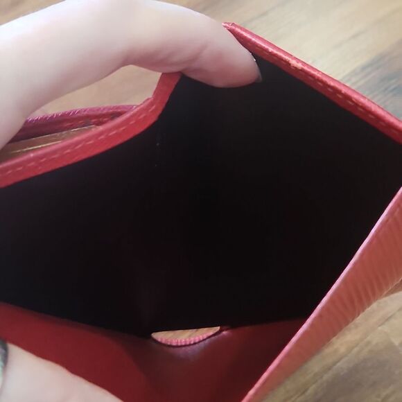 EUC Authentic LV Red Epi Bifold Wallet - Picture 12 of 15